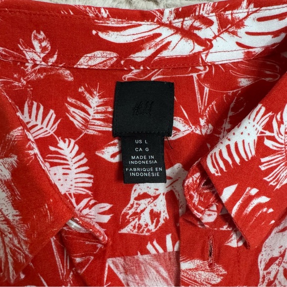 Men’s button up - Picture 3 of 3